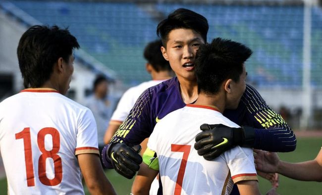 Falcons 通过击败 FaZe 晋级 PGL 布加勒斯特 2025 大决赛